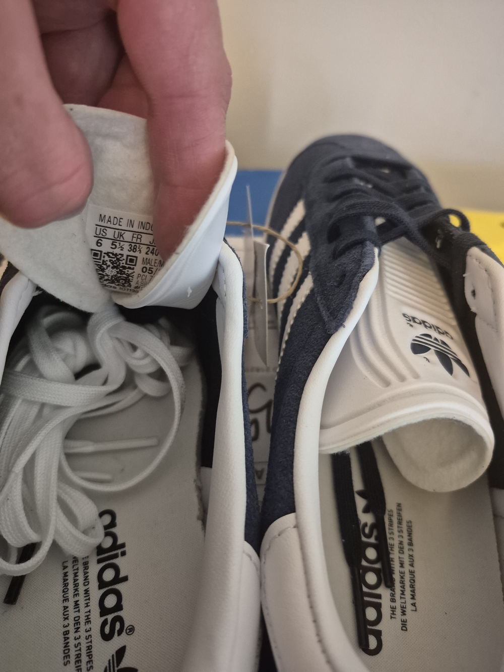 Adidas Gazelle Womens Size 6.5 BNWT - Picture 5 of 10